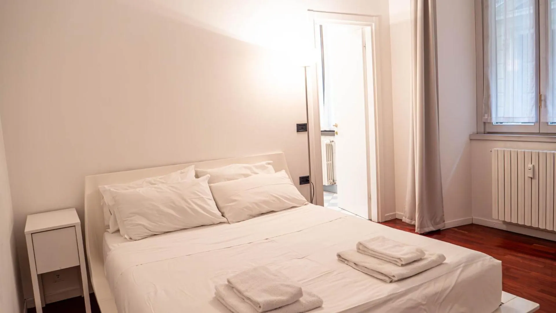Appartamento Superhouse Piazza Duomo Area Milano İtalya