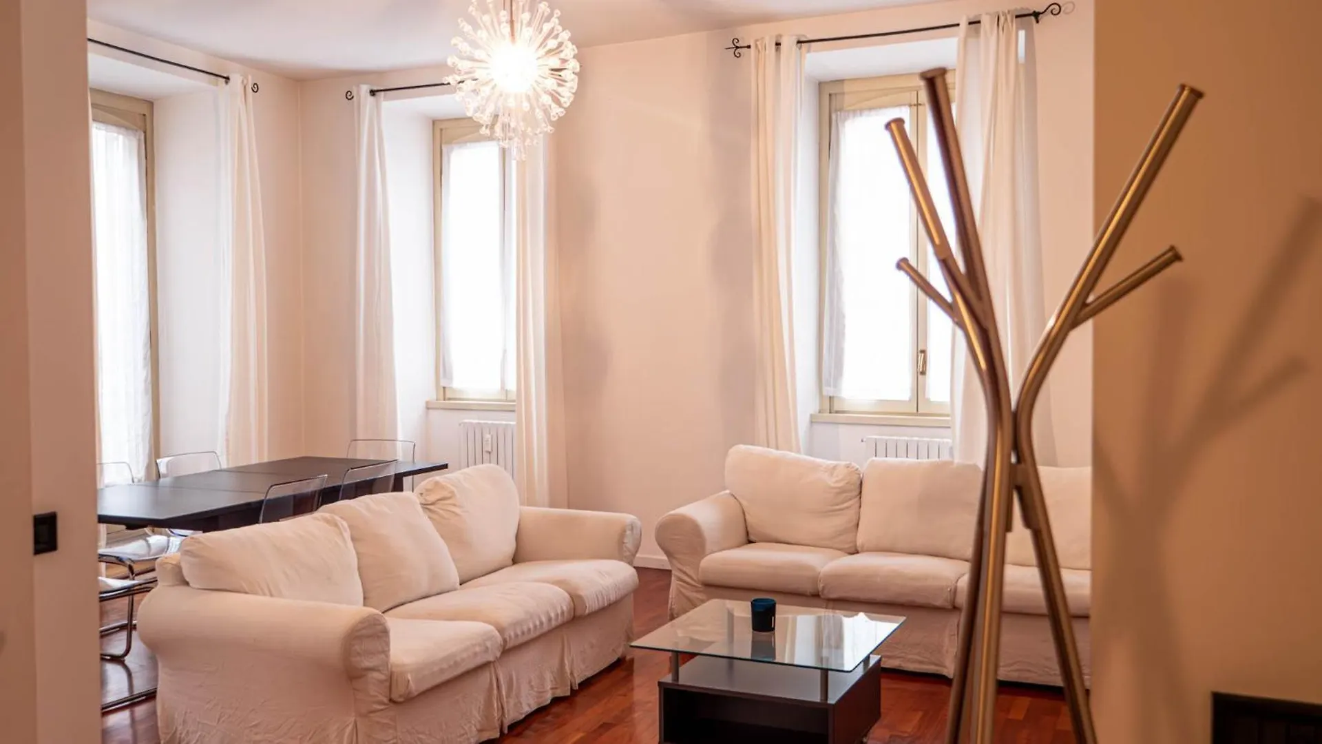 Appartamento Superhouse Piazza Duomo Area 밀라노 0*,