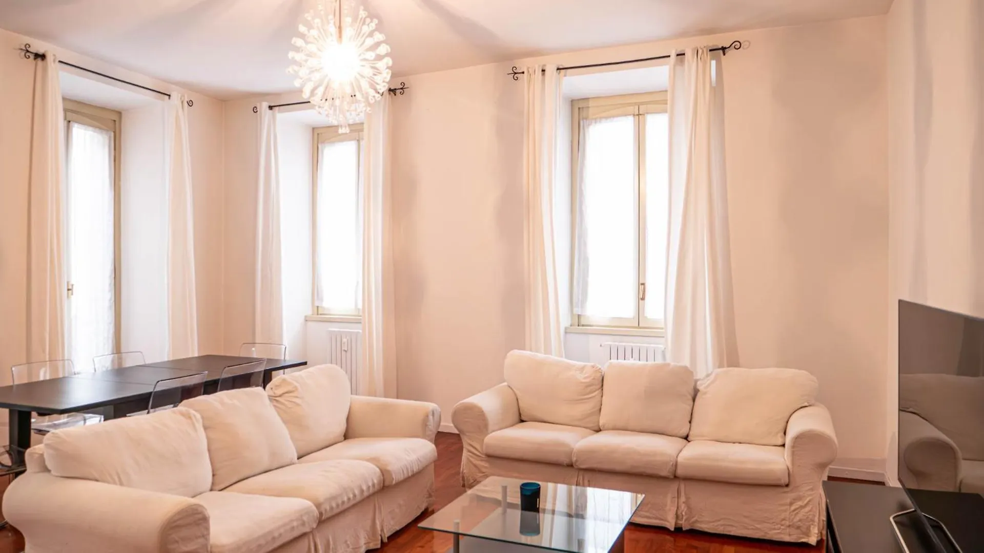 Appartamento Superhouse Piazza Duomo Area location